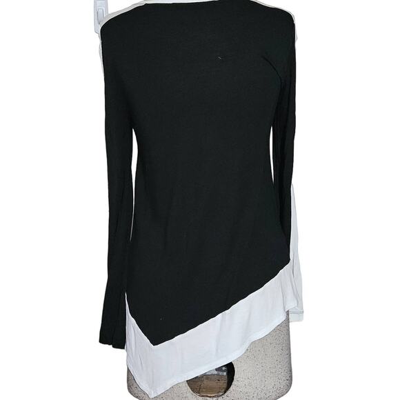 BCBGMAXAZRIA Asymmetrical Hem Long Sleeve Top Size XS - Picture 2 of 5